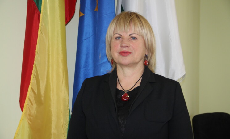 Irena Sirusienė. Vaistinių klestėjimo metas