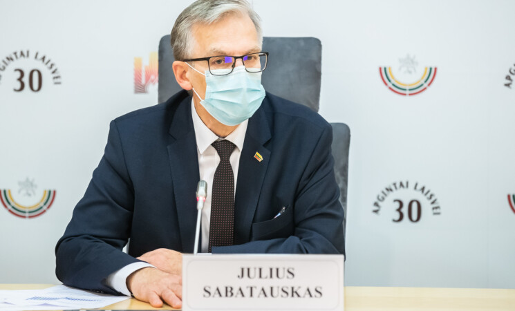 J. Sabatauskas kreipėsi į I. Šimonytę: dėl rekordinio mirčių kiekio ragina atlikti tyrimą
