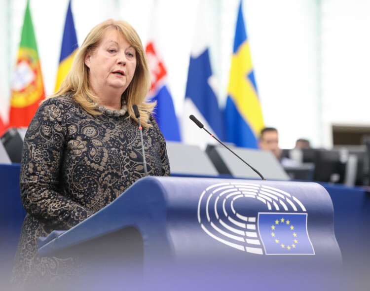 V. Blinkevičiūtė kreipėsi į Europos Parlamentą: turime padėti Ukrainai laimėti karą, nuo to priklauso Europos ateitis
