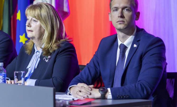 Socialdemokratai priėmė rezoliuciją dėl Lietuvos gynybos ir saugumo politikos: ji negali tapti konservatorių partijos įkaite